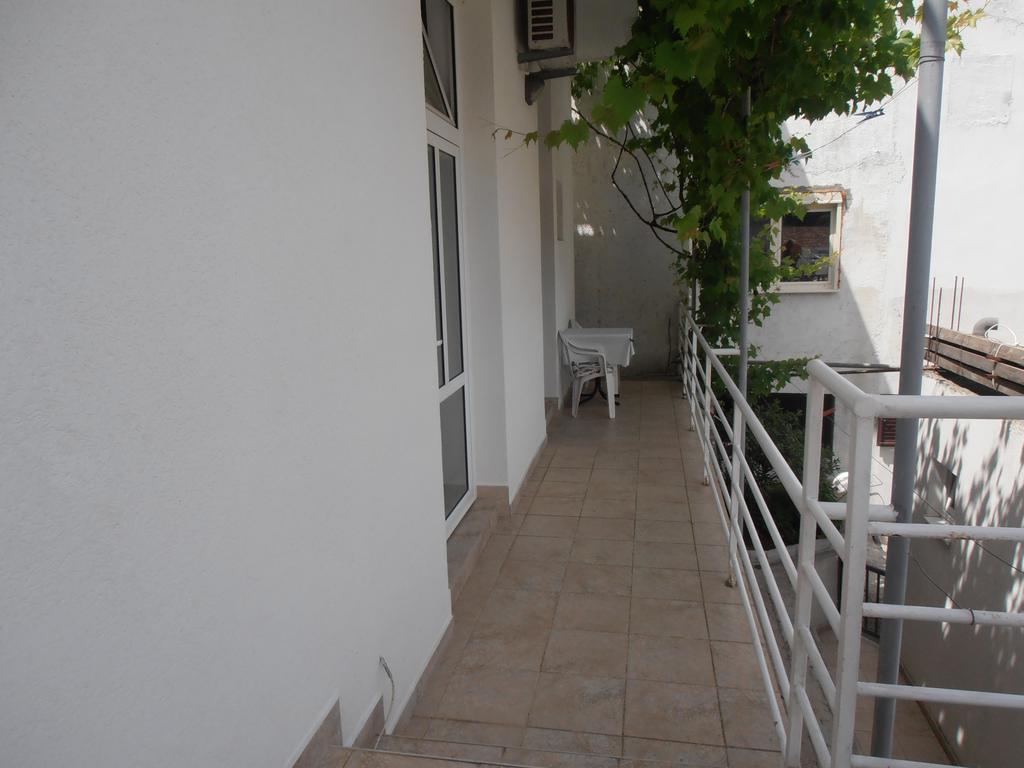 Apartmani Zeljko Vujovic Budva Luaran gambar
