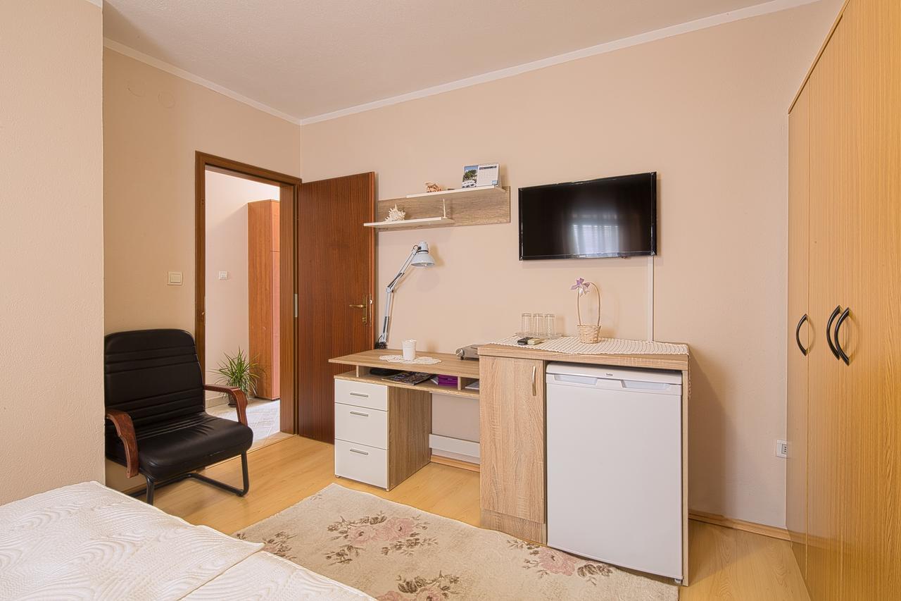 Apartmani Zeljko Vujovic Budva Luaran gambar